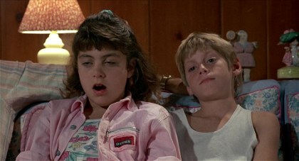 Poster for www UIndex org    -    Repossessed (1990)